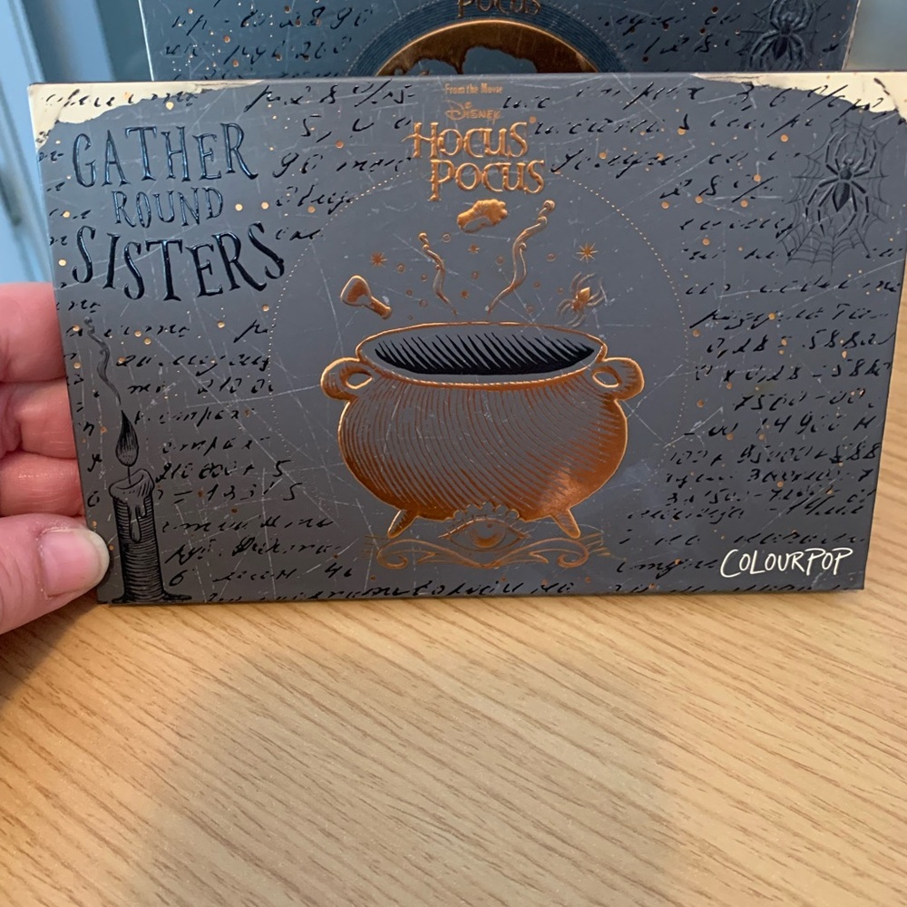 ColourPop Hocus Pocus, Gather Round Sisters, pressed powder palette - Picture 7 of 11